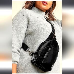 🖤SUPER CUTE BLACK MAURICE'S CROSSBODY SLI NG BAG🖤